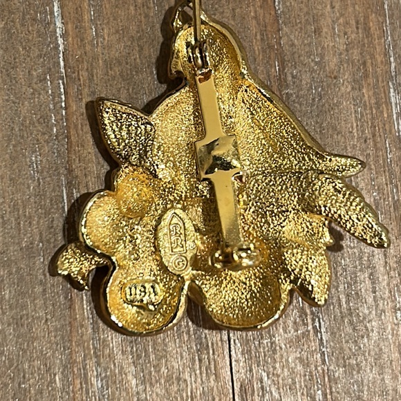 Partridge in a Pear Tree Brooch. - Picture 7 of 11